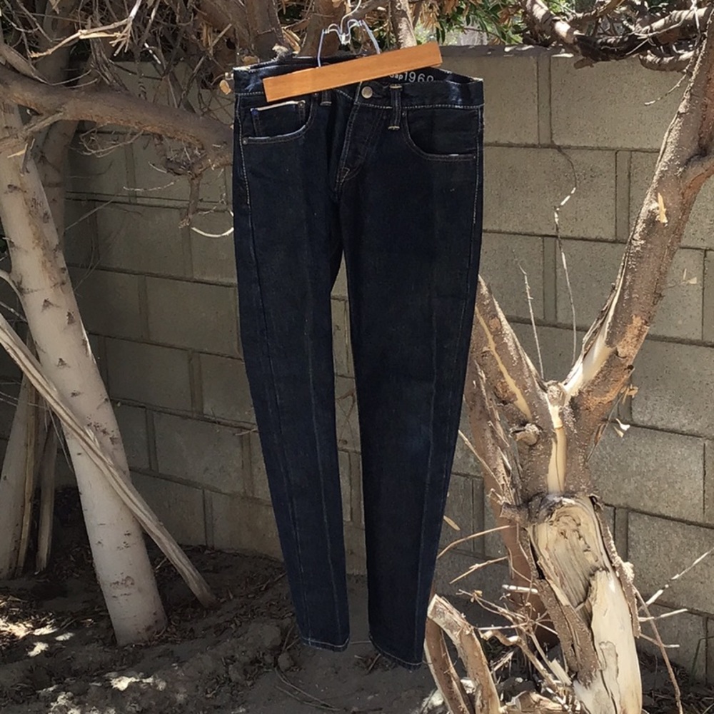 Gap selvedge skinny jeans great used conditions size 29x28 see measurements
